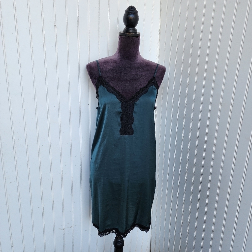NWT Forever 21 Womens Hunter Green Sleeveless Spaghetti Strap Tank Dress Lace M